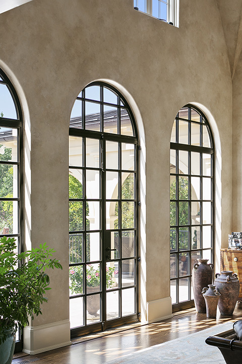Mediterranean Villa — photograph 15 of 21